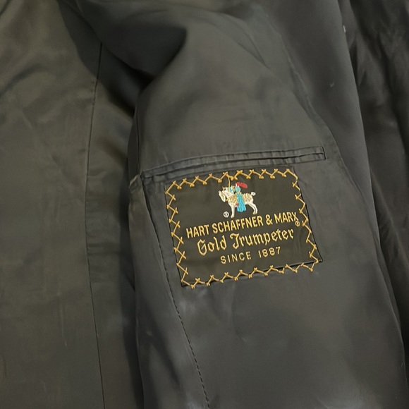 Suit men - Picture 3 of 4